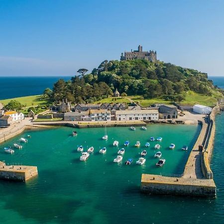 Bright 2 Bedroom Apartment Near Seafront Central Penzance Exterior photo